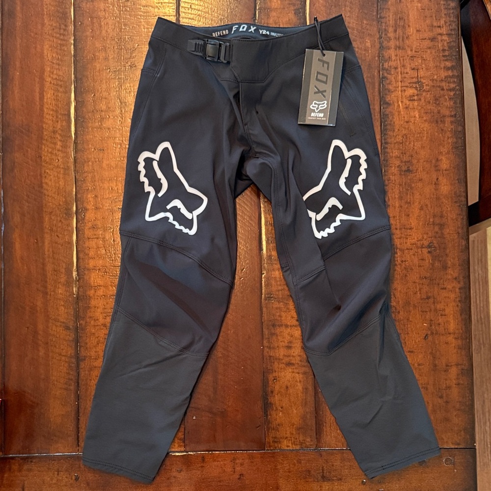 Fox Boy Youth Black Defend Pants
